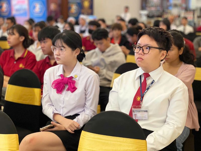 Giải đáp nhanh: Bằng trung cấp nghề có tương đương bằng THPT không?